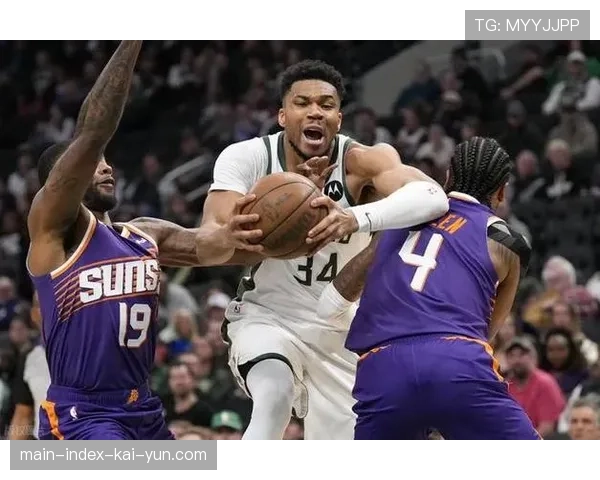 太阳外线火力全开 单场24记三分创赛季新高击败雄鹿